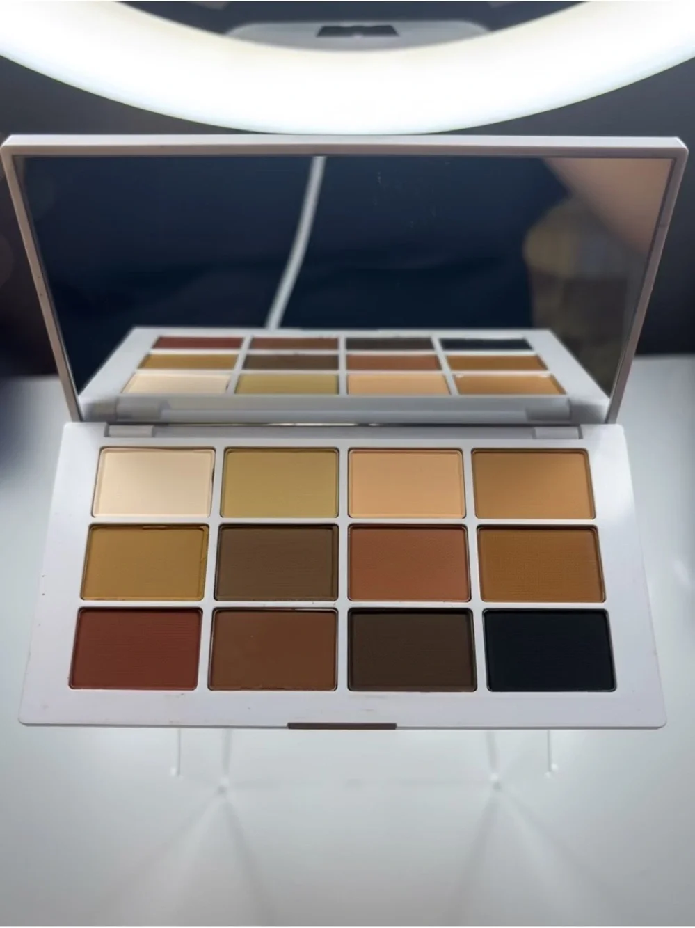 MAKEUP by MARIO - MASTER MATTES EYESHADOW PALETTE: THE ORIGINAL
